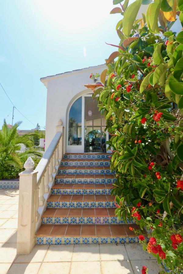 Calalga Сasa Frente A La Playa Con Piscina Privada Villa Calpe Buitenkant foto
